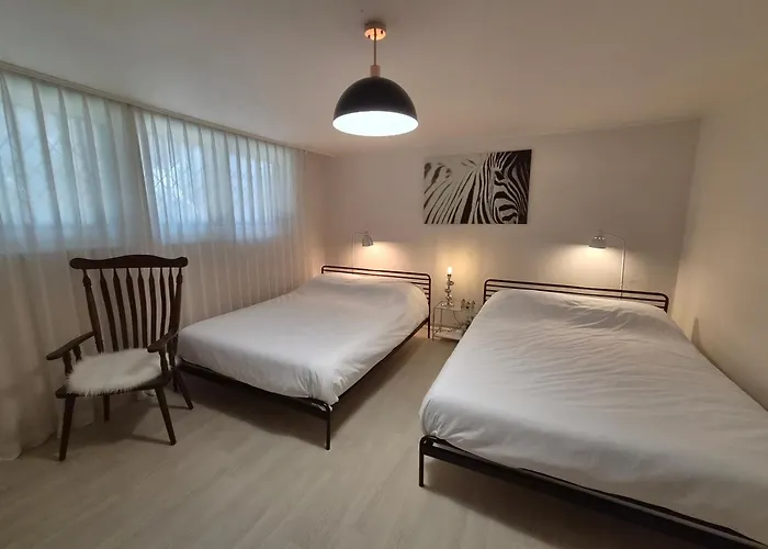 Casa Remanso, Spacious Gangnam Stay For 8 - Near 삼성서울병원, 삼성병원, Samsung Medical Center, Samsung Hospital, Coex, Lotte World - Free Parking, Luggage Storage *