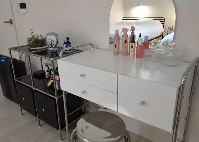 Casa Remanso, Spacious Gangnam Stay For 8 - Near 삼성서울병원, 삼성병원, Samsung Medical Center, Samsung Hospital, Coex, Lotte World - Free Parking, Luggage Storage アパート