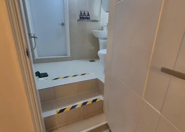Casa Remanso, Spacious Gangnam Stay For 8 - Near 삼성서울병원, 삼성병원, Samsung Medical Center, Samsung Hospital, Coex, Lotte World - Free Parking, Luggage Storage アパート ソウル特別市